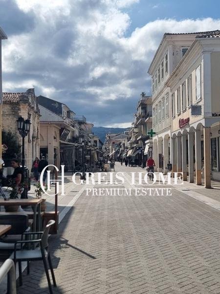 Lefkada - Chora - Store 47 sq.m.