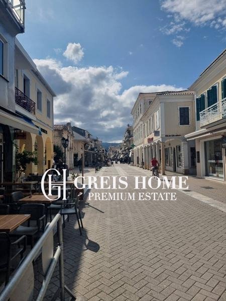 Lefkada - Chora - Store 47 sq.m.