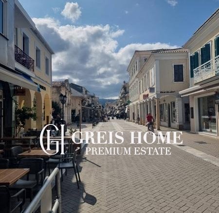 Lefkada – Chora – Store 47 sq.m.