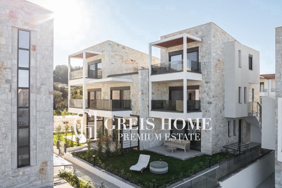 Pefkochori - Maisonette 142 sq.m.