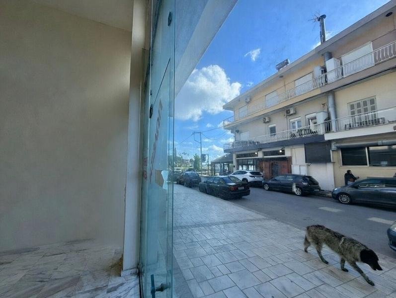 Nea Moudania - Store 75 sq.m.