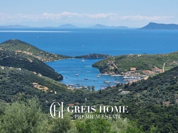 Lefkada - Chora - Plot 400 sq.m.