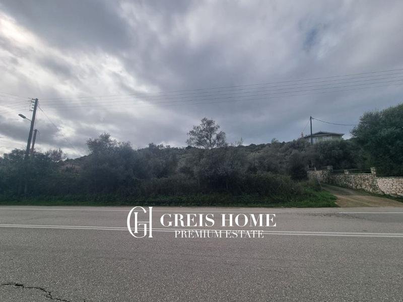 Lefkada - Chora - Parcel 1700 sq.m.
