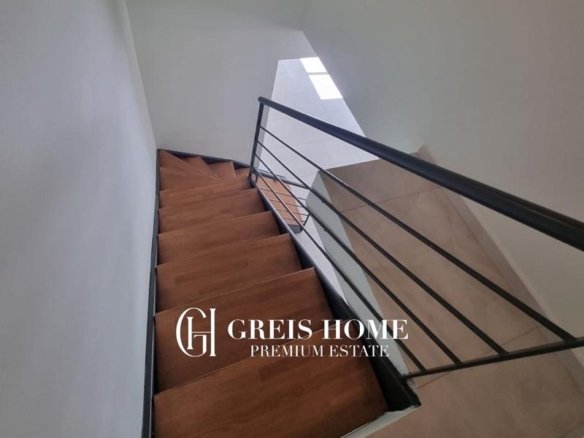 Ellomenos – Building 670 sq.m. - GreisHome - Premium Real Estate in Greece