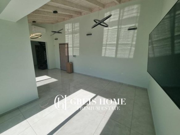 Ellomenos – Building 670 sq.m. - GreisHome - Premium Real Estate in Greece
