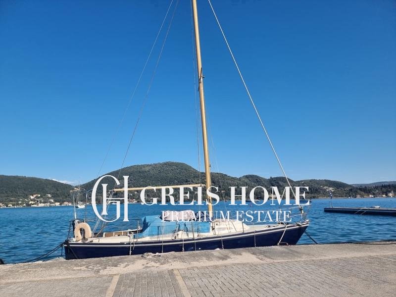 Ellomenos - Hotel 609 sq.m.