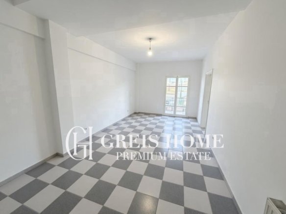 Lefkada - Chora - Office 60 sq.m.