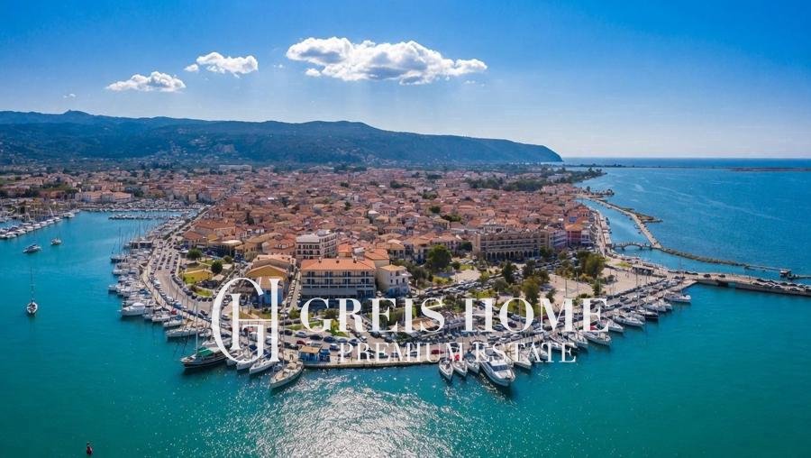 Lefkada - Chora - Plot 450 sq.m.