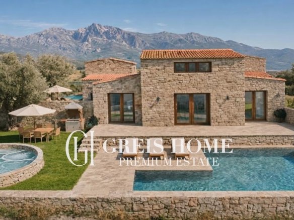 Marantochori - Villa 360 sq.m.