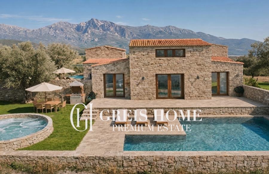Marantochori - Villa 360 sq.m.
