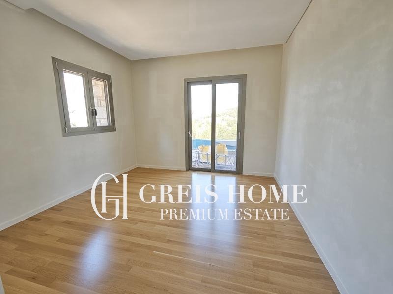 Apolpena - Villa 320 sq.m. - 4